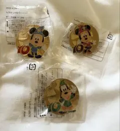 ミッキー・ミニー・グーフィー 10周年記念ピンバッジ3個セット　ディズニーシー