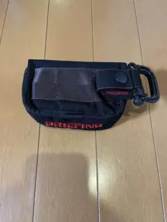BRIEFING カラビナ付きポーチ ブラック