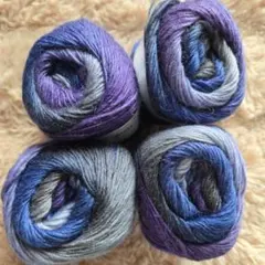 ウール100%　毛糸4玉　グラデーション　200g　青　グレー　紫