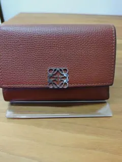 ロエベ LOEWE アナグラム レザー 三つ折り 折り財布 ブラウン Y994