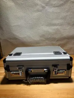 Item thumbnail for item 31d77edd-9537-4b10-a129-c9fee669440b