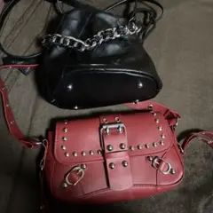 バッグ まとめ売り スタッズ付き赤バッグと黒バッグの2種セット