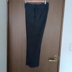ストライプ ダークグレー スラックス A6