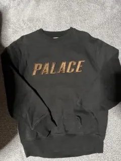 PALACE ブラック スウェット Sサイズのサムネイル