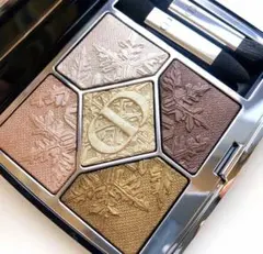 Dior ディオール サンク クルール クチュール 549 ゴールデン スノー
