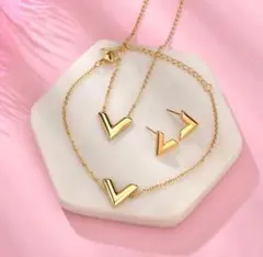 766 3点セット ゴールド ネックレス ブレスレット ピアス V字 調整可