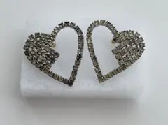 状態良好　アメリカで購入　ビンテージ　ハート型　ラインストーン　ピアス