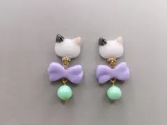 ボンボンキャンディー三毛猫ピアス　イヤリング