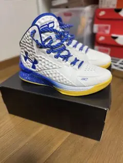 Under Armour SC バスケットシューズ 青 - メルカリ