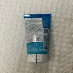 ラロッシュポゼ エファクラ フォーミングクレンザー 50ml ➕保湿マスクのサムネイル
