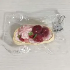 pocket studio　ベリータルト　スクイーズ