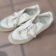 メンズスニーカー YOAK ULYS WHITE 27.5cmのサムネイル