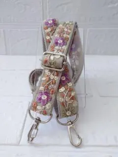 インド刺繍リボン　ショルダーストラップ　スマホショルダー　ハンドメイド