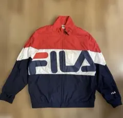FILA ウインドジャケットレッド/ホワイト/ネイビーナイロンジャケット