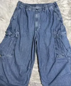 GU デニムスーパーワイドカーゴパンツのサムネイル