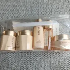 メナード　イルネージュ