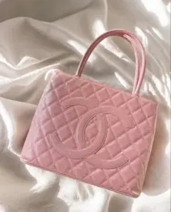 希少　極美品　シャネル 復刻トート キャビアスキンのサムネイル
