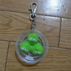 ディズニーリゾート　キーチェーン　リトルグリーンマン