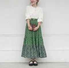 未使用 UNIQLO × PAUL & JOE ティアードスカート S 花柄のサムネイル