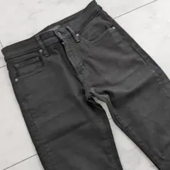 ユニクロ　UNIQLO メンズ　黒　スキニーパンツ ブラックジーンズ