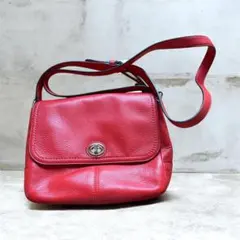 COACH レザー レッド ショルダーバッグ