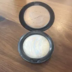 MAC ミネラライズ スキンフィニッシュ ライトスカペードのサムネイル