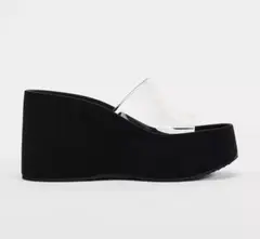 今期ZARA完売ブラックウェッジサンダル春夏クリアストラップ