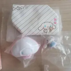 シナモロール　ちびっとも シークレットキーホルダー おてがみポーチ　他