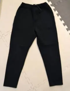 guスエットパンツ140