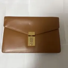 【新品未使用】カランダッシュ 本革 人気 クラッチバッグ 鍵付 正規品