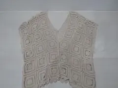 アイボリー レース編み ベスト Vネック