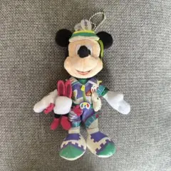 ミッキーマウス　ぬいぐるみバッジ イースター2022