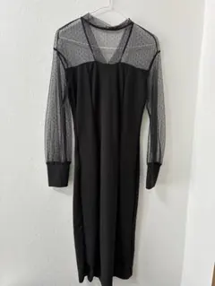 シースルー長袖ブラックロングドレス