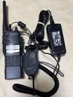 kenwood TH-F27 アマチュア無線本体 乾電池単三6本か12v電源可能