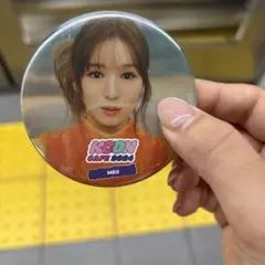 ME:I KCONカフェ 缶バッジ