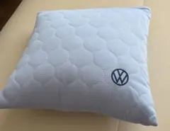 VWクールクッション　約36×36cmのサムネイル
