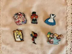 不思議の国のアリス ピンバッジセット 6個組 ✨