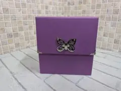【訳あり】素材収納ボックス　箱　紫　蝶金具　コラージュ素材収納
