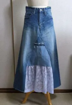 リメイクデニムとレースのフレアスカート　26インチ