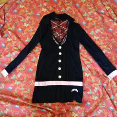 黒のボタン付きミニワンピースインナーパンツ付