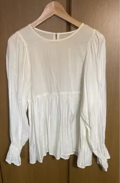 シースルー 生成 ブラウス