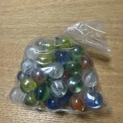 Item thumbnail for item 5ace1651-1ee1-4290-965b-f56a16dde729