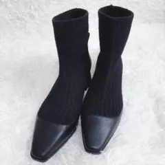 ✨完売品CHARLES & KEITHニットソックスブーツ 黒7サイズ23.5