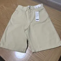 [新品タグ付き]ユニクロ デニムバミューダショーツ ベージュ サイズ25