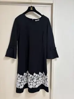 ギャラリービスコンティ　 ひざ丈ワンピース 袖リボン　レース　サイズ3