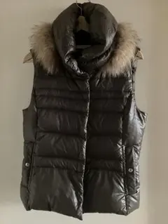 【美品】UNAPARTEファー付きダウンベスト