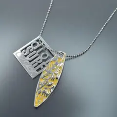 美品 ディオール サーフ ネックレス サーフボード ロゴ シルバー イエロー 2026年最新】ディオールサーフの人気アイテム - メルカリ