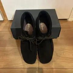 クラークス　ワラビーハイカット黒 スエード 26.5