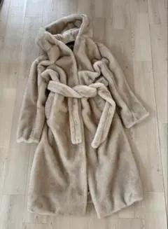 ZARA ベージュ フード付きローブ