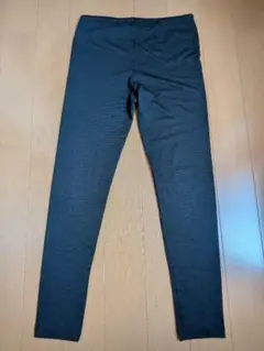 キッズ　ユニクロ　スパッツ　130cm